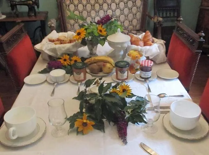 Panzió Propriete Charbaymond Clermont-Ferrand